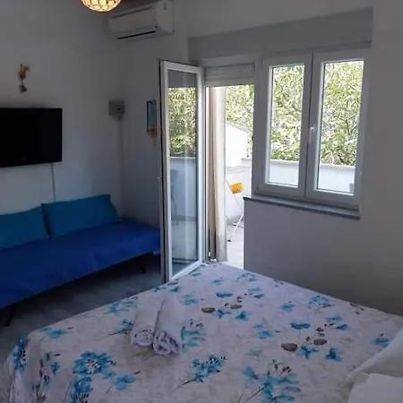 Fiore Apartment & Room Krk Town Exterior photo